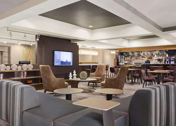 Hotel Courtyard By Marriott