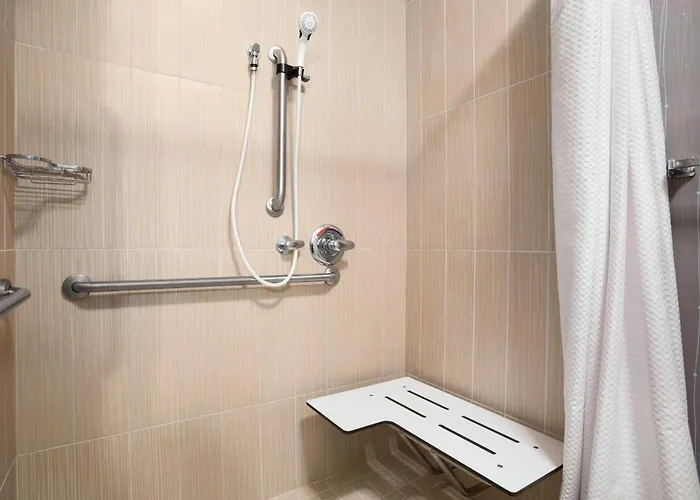 Hotel Courtyard By Marriott