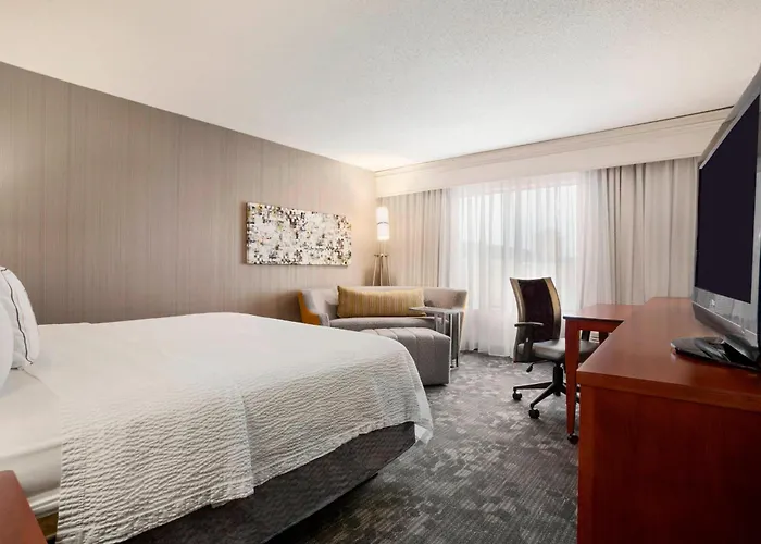 Courtyard By Marriott Springfield