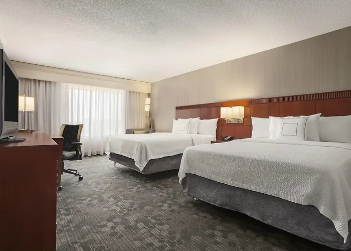 Courtyard By Marriott