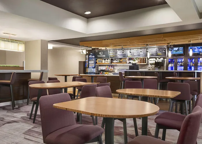 Hotel Courtyard By Marriott Springfield