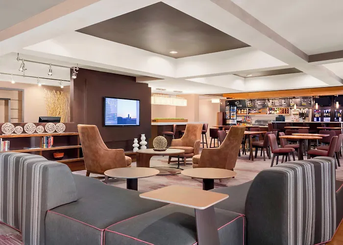 Courtyard By Marriott Hotel 3*
