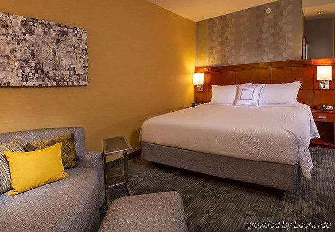 Hotel Courtyard By Marriott