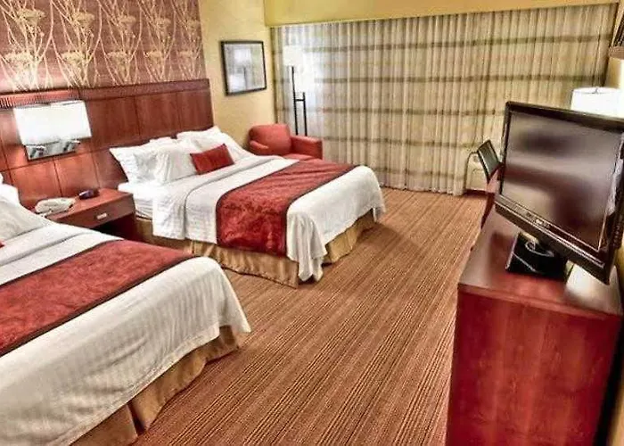 Courtyard By Marriott Hotel
