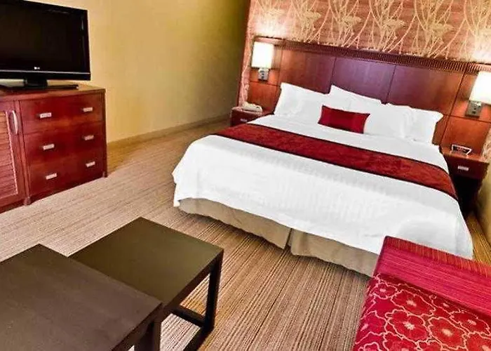 Courtyard By Marriott