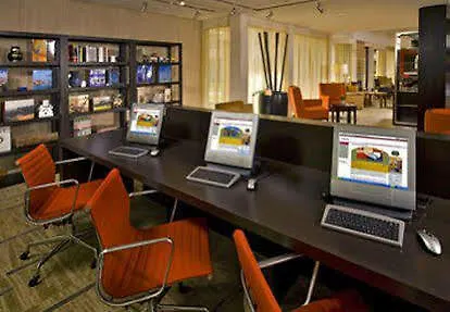 Courtyard By Marriott